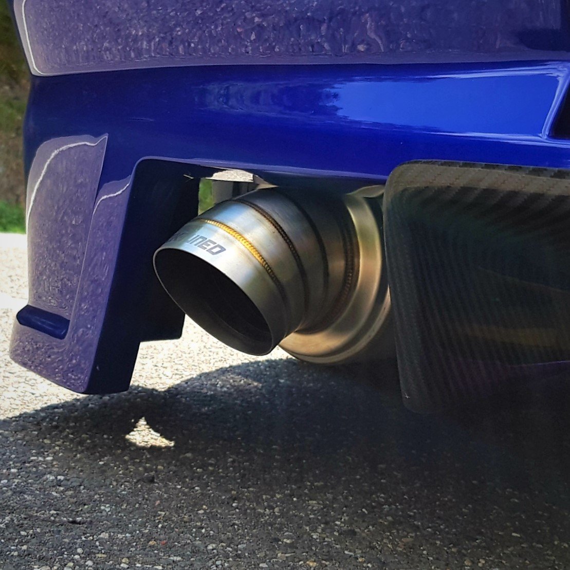 Universal Muffler - Turndown 2.5' Inlet / 3.5' Exit