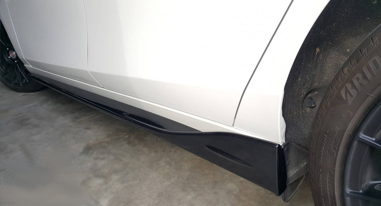 JDM Brand 2019+ Mazda 3 Sedan/Hatchback MZ Style Side Skirts