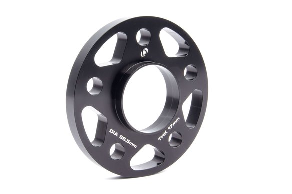 DINAN Wheel Spacer Kit, 66.5mm, 17mm Thick