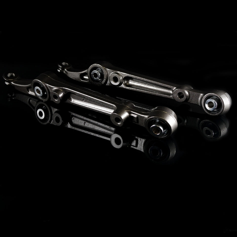 Front Lower Control Arms 96-00 Civic - Does not fit 99-00 Si/SiR (Spherical)