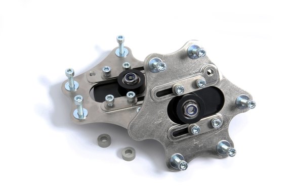 DINAN ALIGNMENT CAMBER PLATE KIT